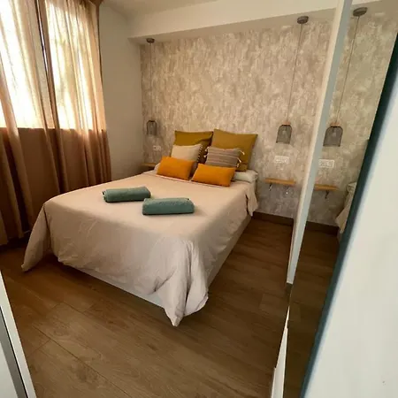 Alexia House ! Los Silos